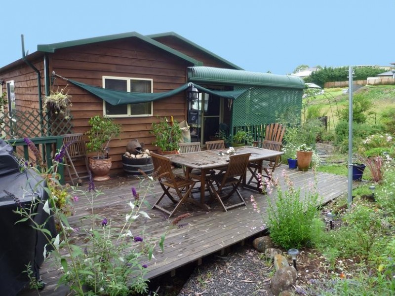 6 Huntingdale Drive, Mollymook NSW 2539