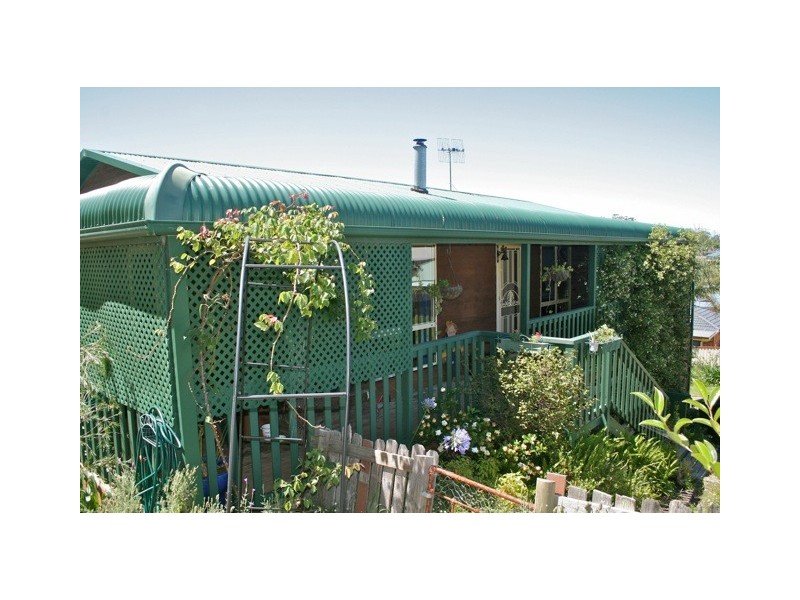 6 Huntingdale Drive, Mollymook NSW 2539