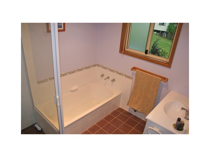 6 Huntingdale Drive, Mollymook NSW 2539