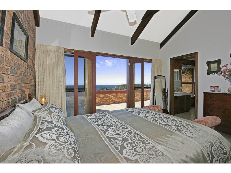 34 Seaview Street, Mollymook NSW 2539