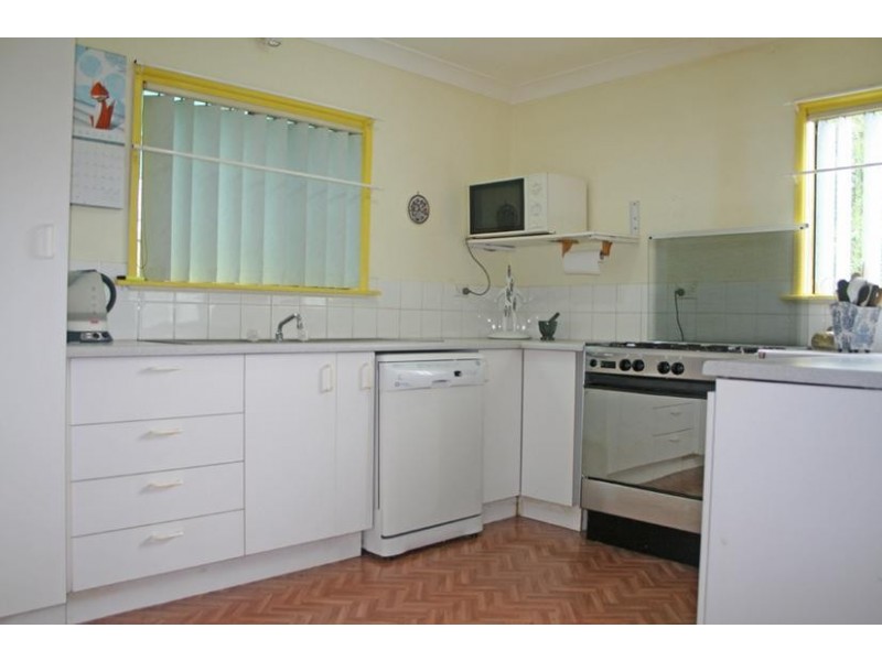 78 Wattle Street, Fishermans Paradise NSW 2539