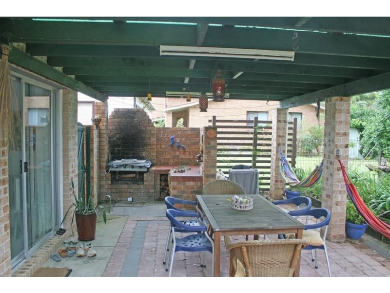 5 Parkinson Street, Narrawallee NSW 2539