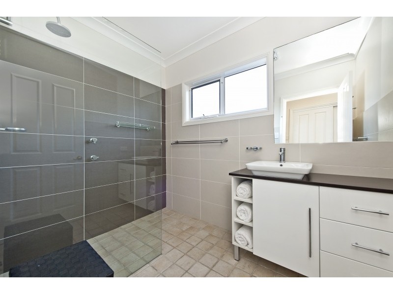 196 Mitchell Parade, Mollymook NSW 2539