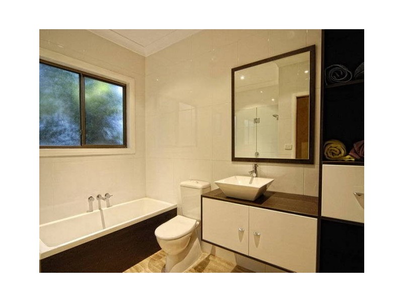 6 North East Place, Mollymook NSW 2539