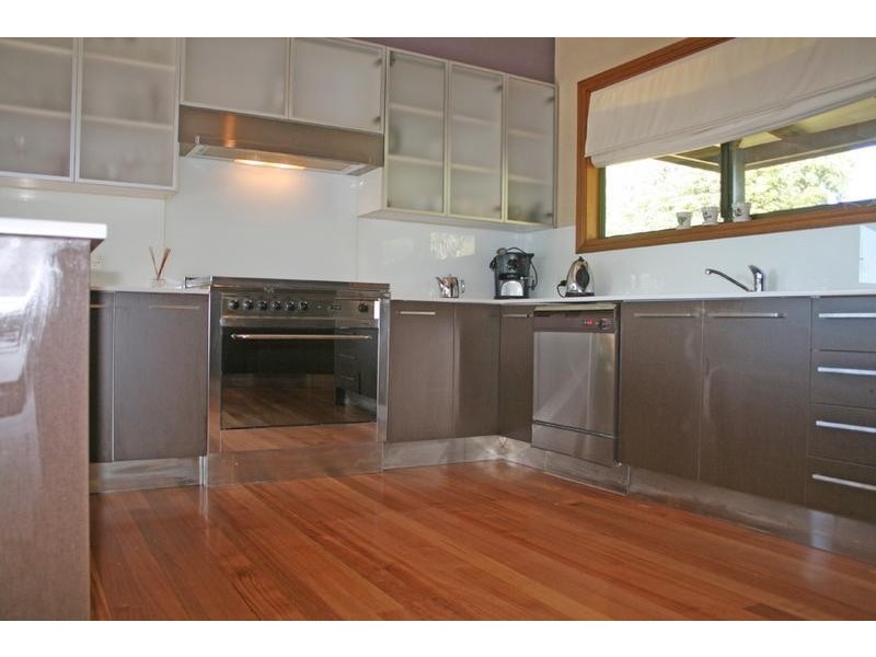 6 North East Place, Mollymook NSW 2539