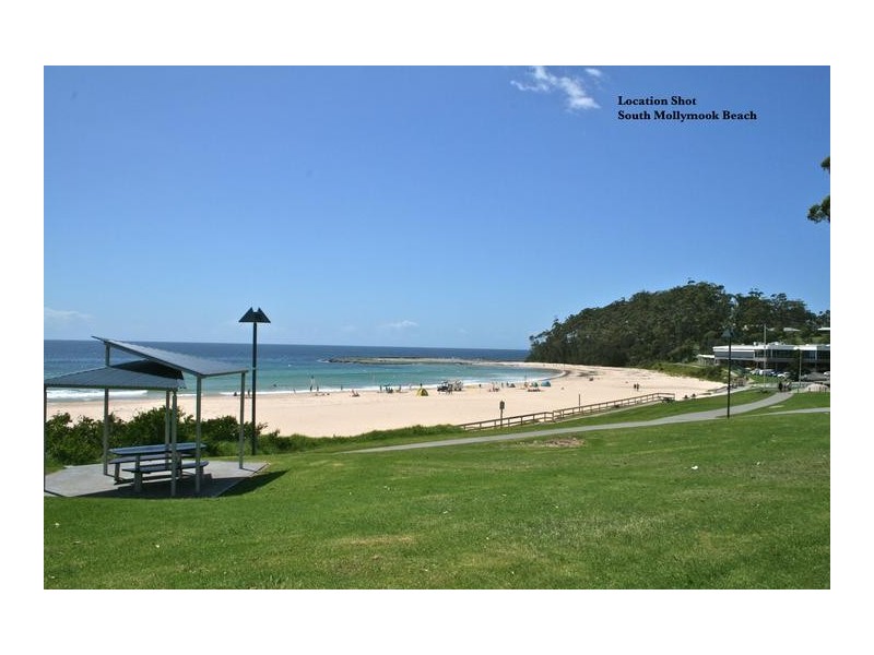 19 Turner Street, Mollymook NSW 2539