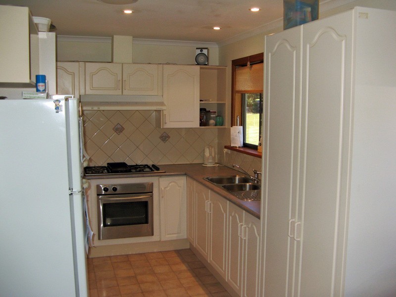 19 Turner Street, Mollymook NSW 2539