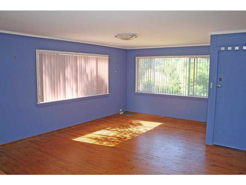 39 Princes Highway, Lake Tabourie NSW 2539