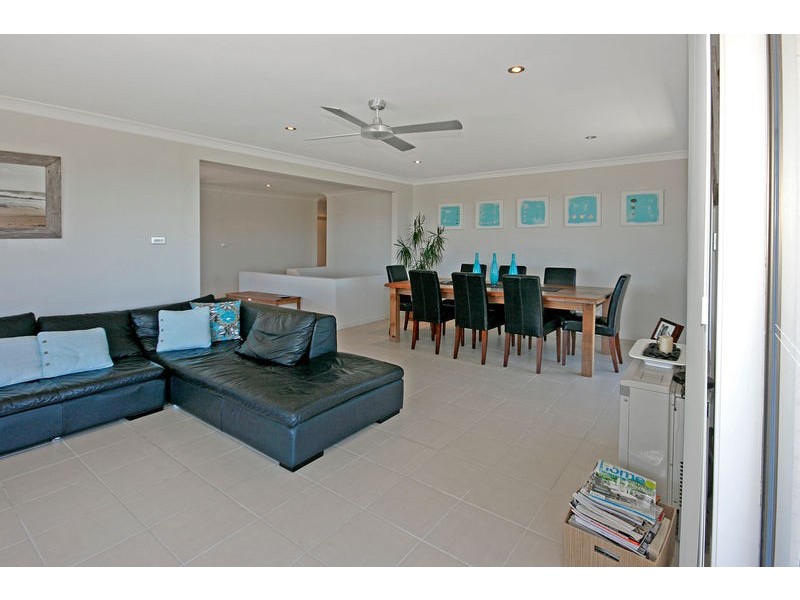 6 Martin Avenue, Ulladulla NSW 2539