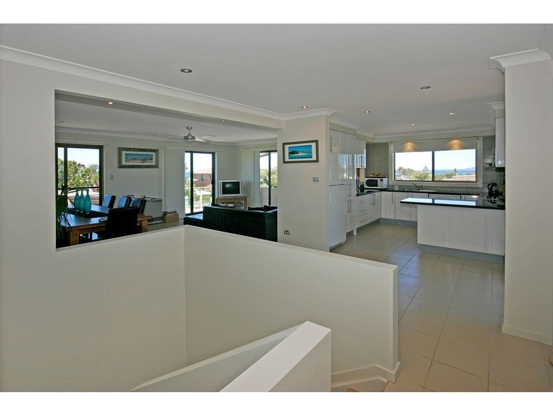 6 Martin Avenue, Ulladulla NSW 2539