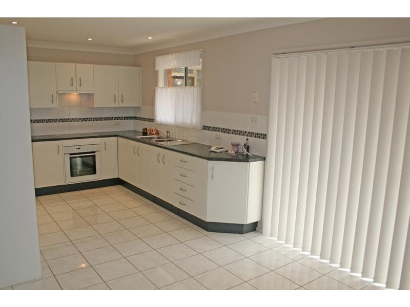 4 Sapphire Close, Ulladulla NSW 2539