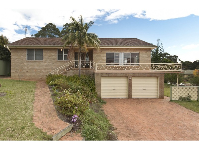 39 Carroll Avenue, Mollymook NSW 2539