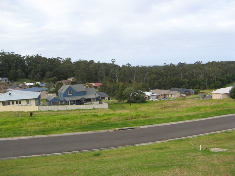 19 Springfield Drive, Mollymook NSW 2539