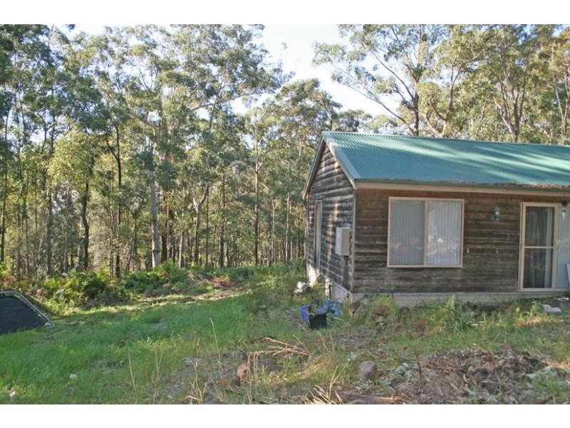 4 Robertson Place, Ulladulla NSW 2539