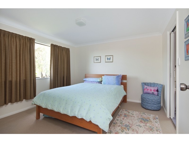 42 Seaview St, Mollymook NSW 2539