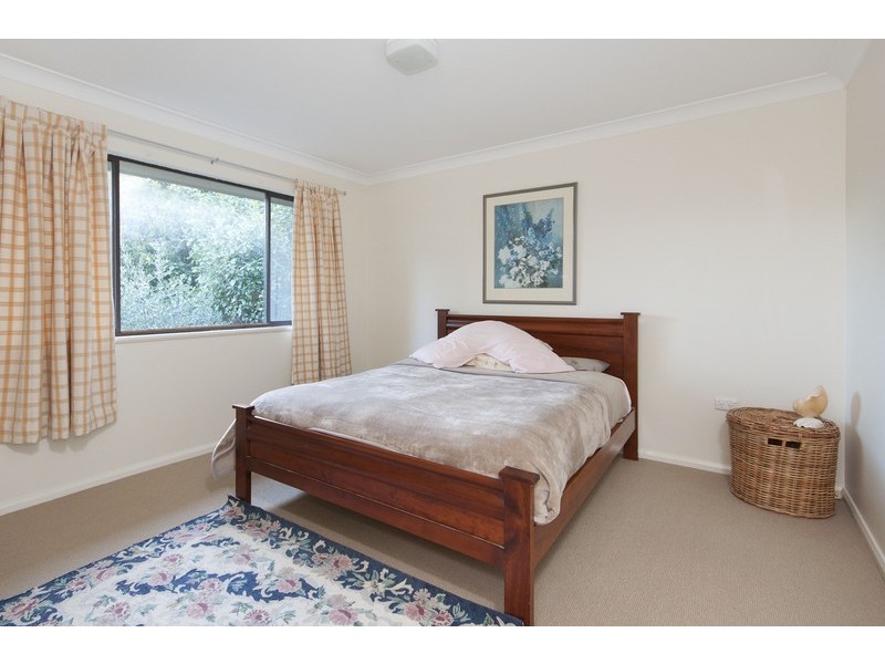 42 Seaview St, Mollymook NSW 2539