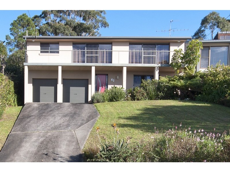 42 Seaview St, Mollymook NSW 2539