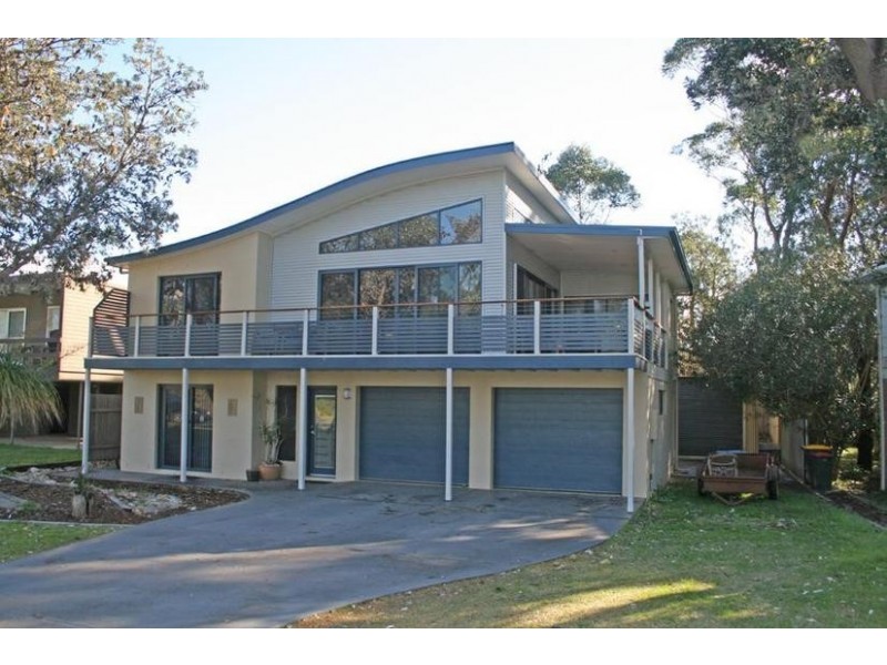 51 Matron Porter Drive, Narrawallee NSW 2539