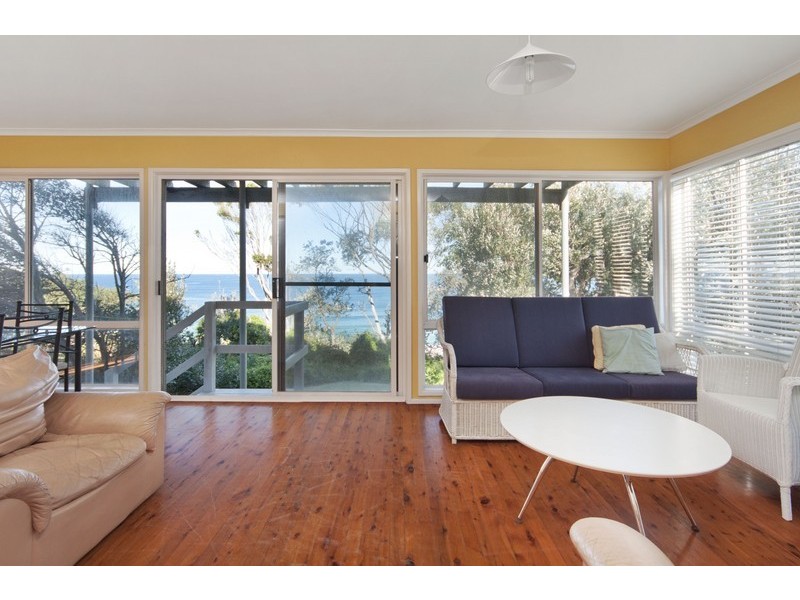 128 Mitchell Parade, Mollymook NSW 2539