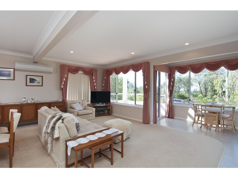 29 Matron Porter Drive, Narrawallee NSW 2539