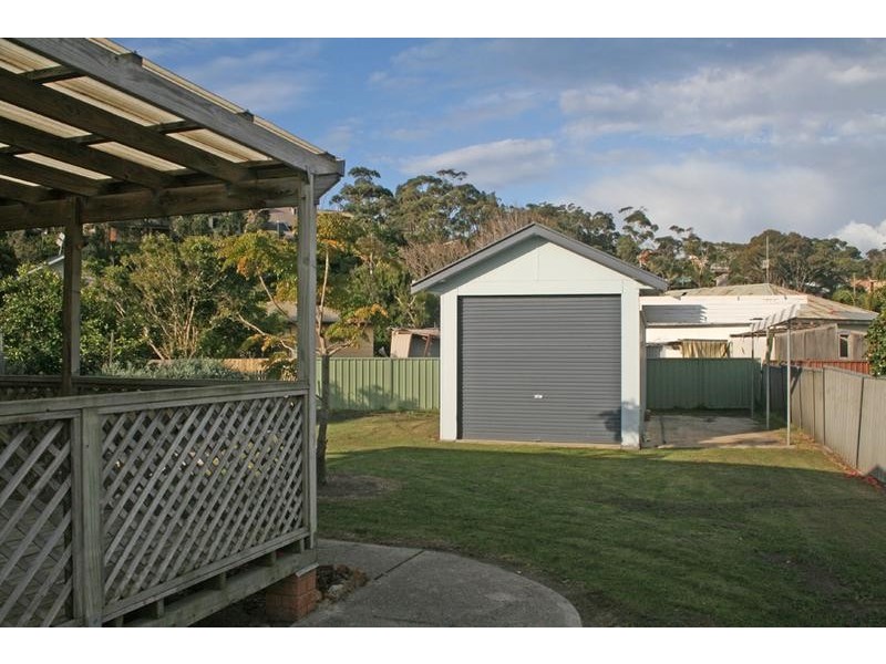 13 McDonald Parade, Burrill Lake NSW 2539