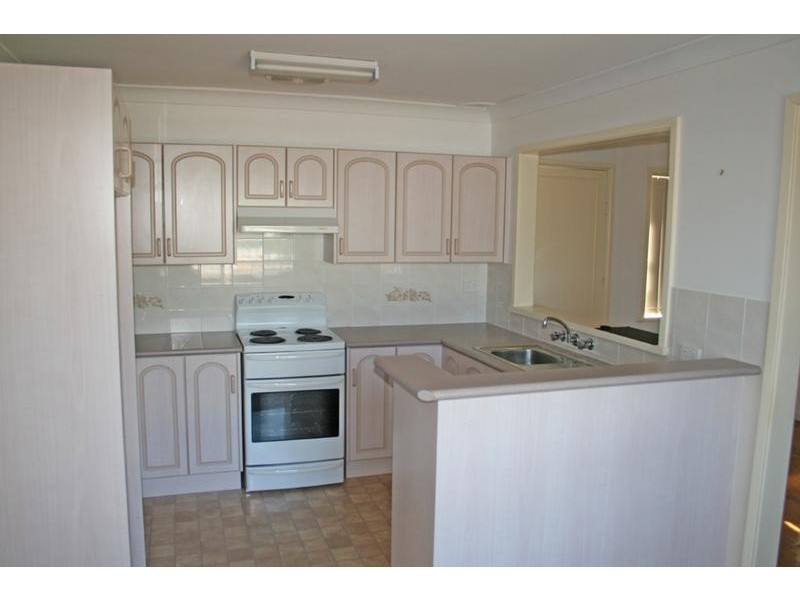 35 Canberra Cres, Burrill Lake NSW 2539