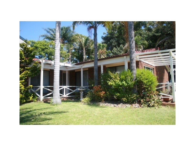 48 Oxley Cres, Mollymook NSW 2539