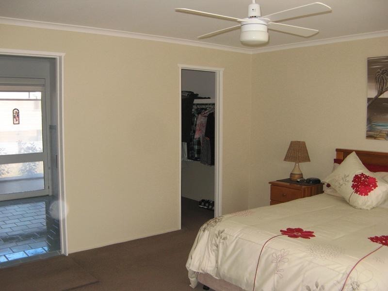 1 South Pacific Cres, Ulladulla NSW 2539