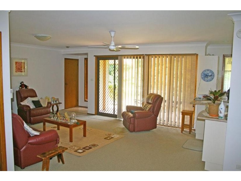 8 Simmons Drive, Ulladulla NSW 2539