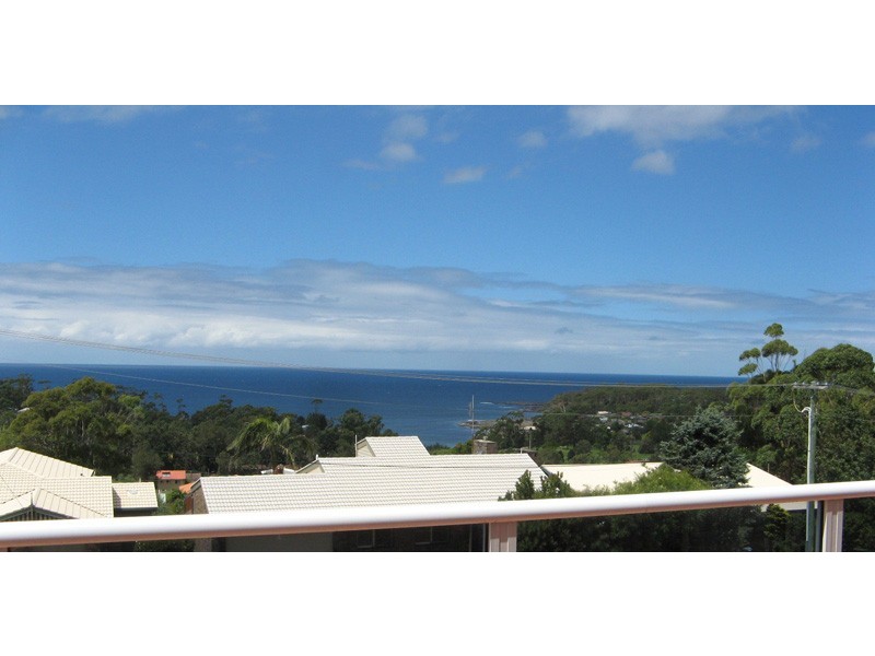 27 Pengana Cres, Mollymook NSW 2539