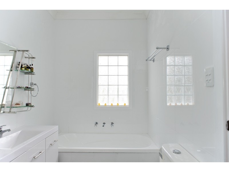 26 Edward Avenue, Kings Point NSW 2539