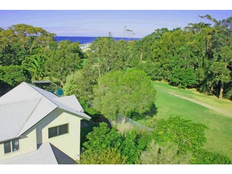 3/77 Clyde Street, Mollymook NSW 2539
