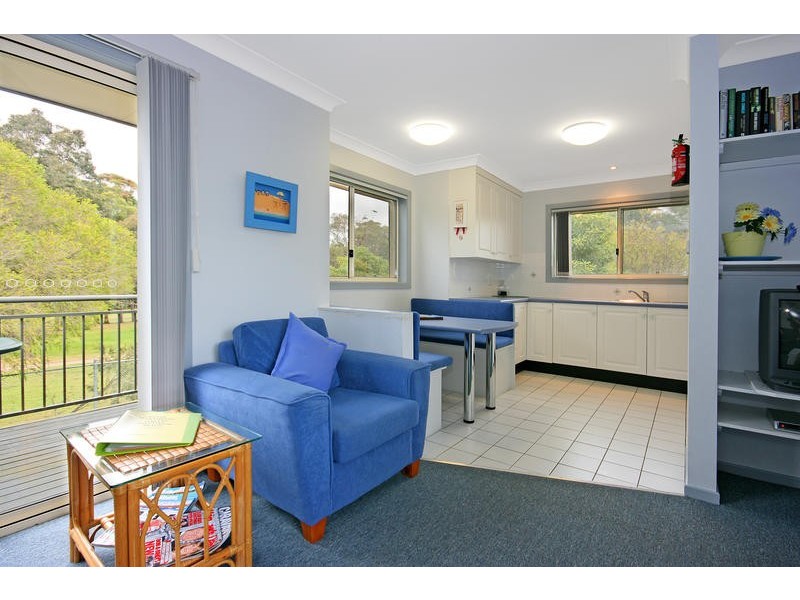 3/77 Clyde Street, Mollymook NSW 2539