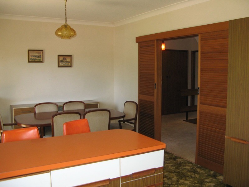 1 Wyoming Avenue, Burrill Lake NSW 2539