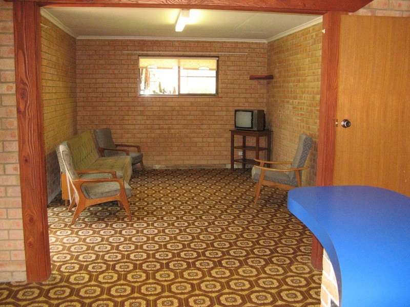 1 Wyoming Avenue, Burrill Lake NSW 2539