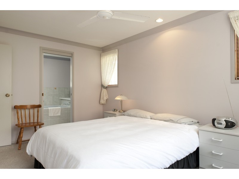 1/28 Augusta Place, Mollymook NSW 2539