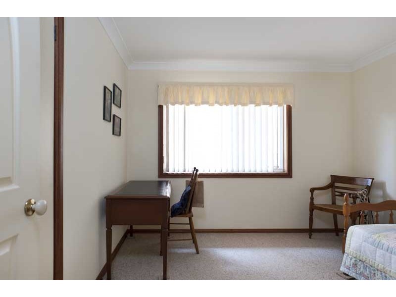 13 Latta Street, Mollymook NSW 2539