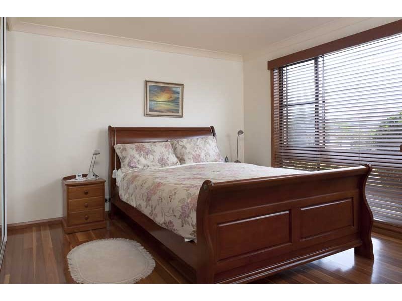 24 Leigh Crescent, Ulladulla NSW 2539