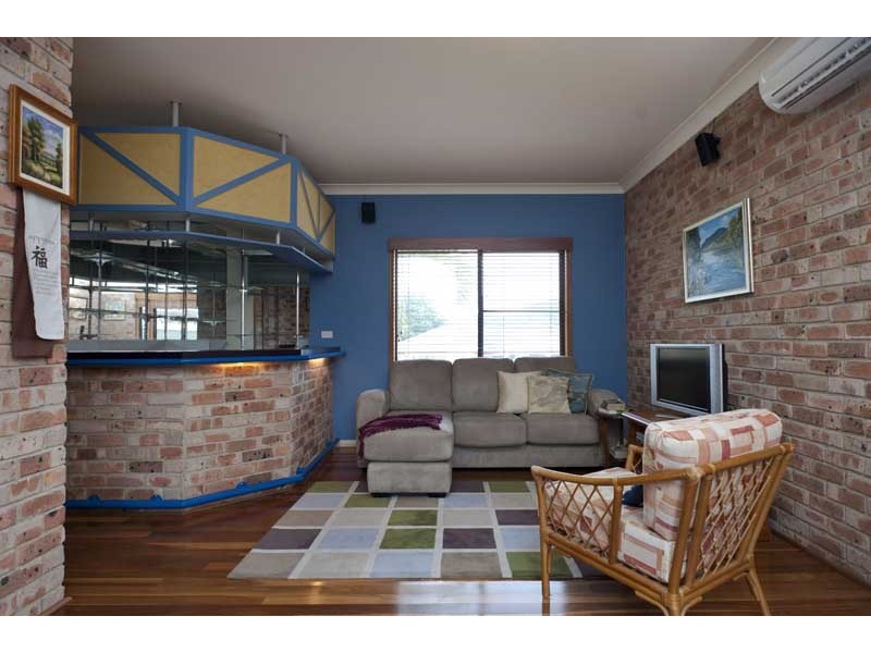 24 Leigh Crescent, Ulladulla NSW 2539