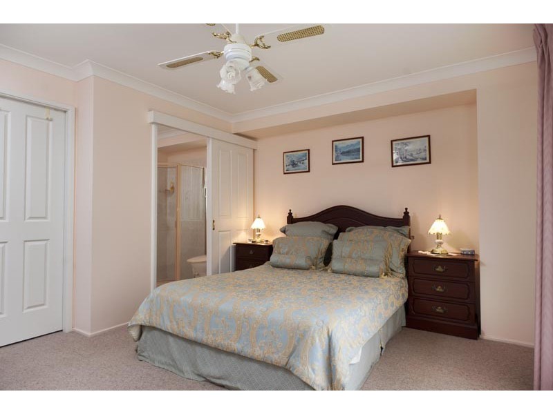 32 Golden Wattle Drive, Ulladulla NSW 2539