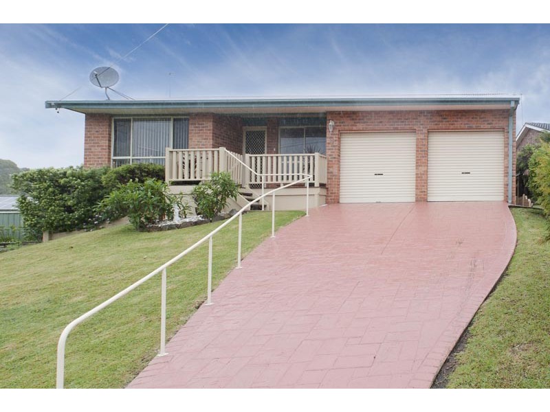 18 Leigh Crescent, Ulladulla NSW 2539