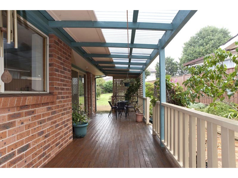 18 Leigh Crescent, Ulladulla NSW 2539