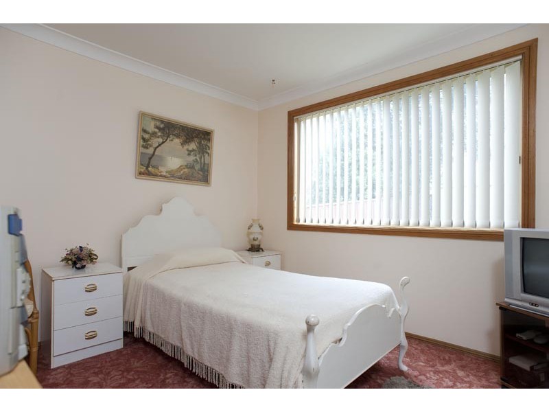 18 Leigh Crescent, Ulladulla NSW 2539