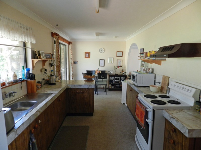 20 Buckland Street, Mollymook NSW 2539