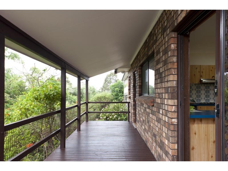 8 Rosella Ave, Mollymook NSW 2539