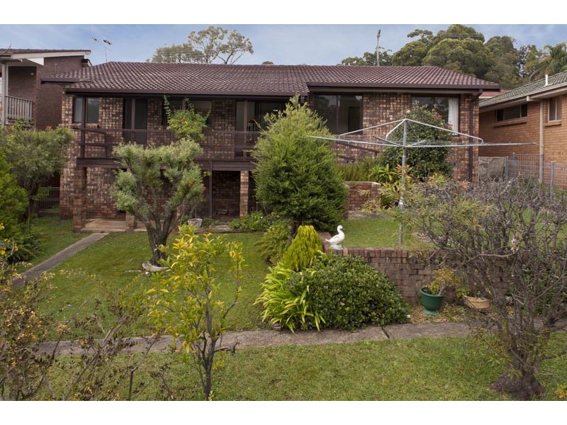 8 Rosella Ave, Mollymook NSW 2539