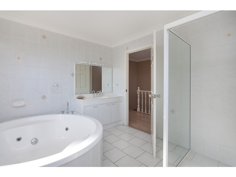 42 Pengana Crescent, Mollymook NSW 2539