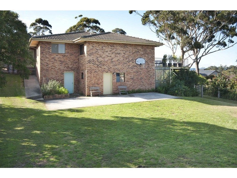 42 Pengana Crescent, Mollymook NSW 2539