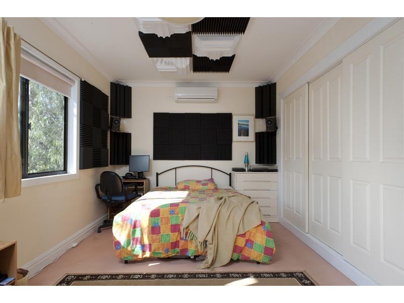 54 Lakeview Drive, Burrill Lake NSW 2539