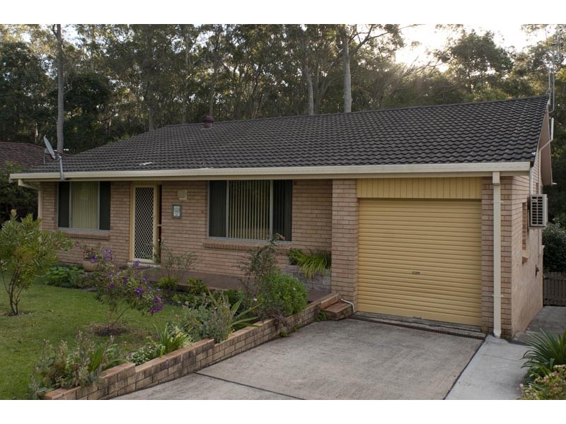39 Wyoming Avenue, Burrill Lake NSW 2539